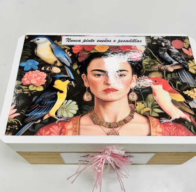Créer un objet en lien avec Frida Kahlo