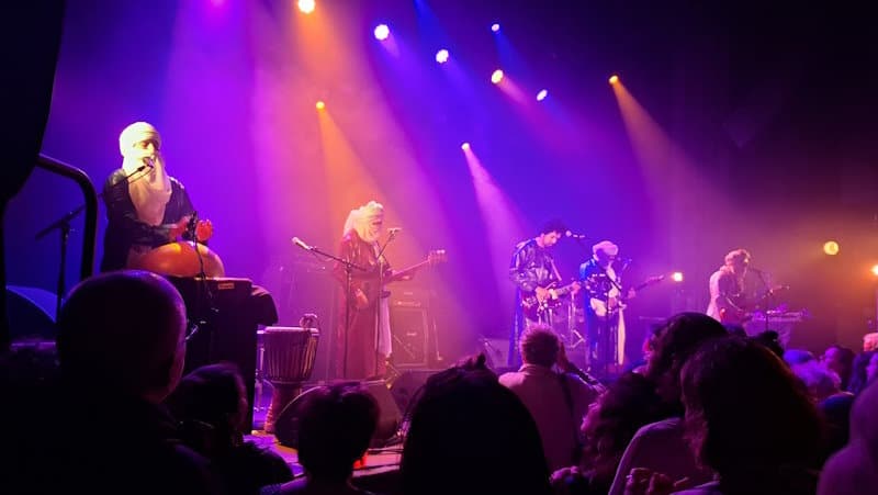 Une soirée musicale au cœur du désert